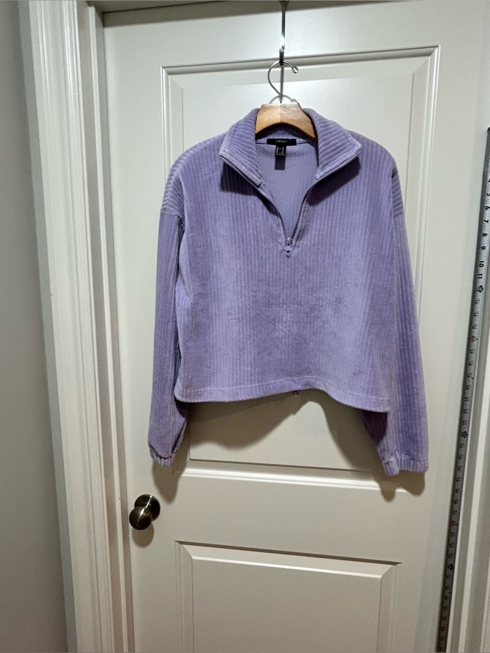 Forever 21 women’s size M Lavender ribbed Corduroy look Quarter-Zip Pullover